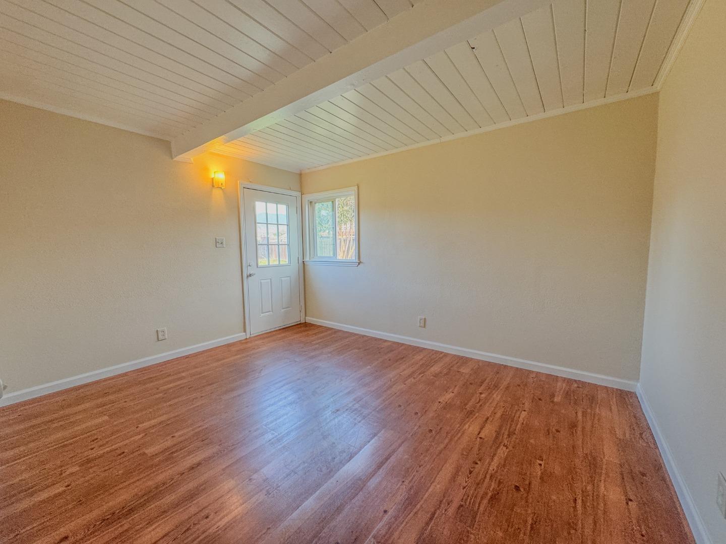 Detail Gallery Image 12 of 26 For 10314 Chrisland Ct, San Jose,  CA 95127 - 3 Beds | 1 Baths