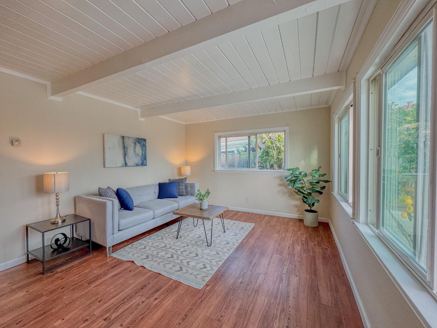 Detail Gallery Image 5 of 26 For 10314 Chrisland Ct, San Jose,  CA 95127 - 3 Beds | 1 Baths