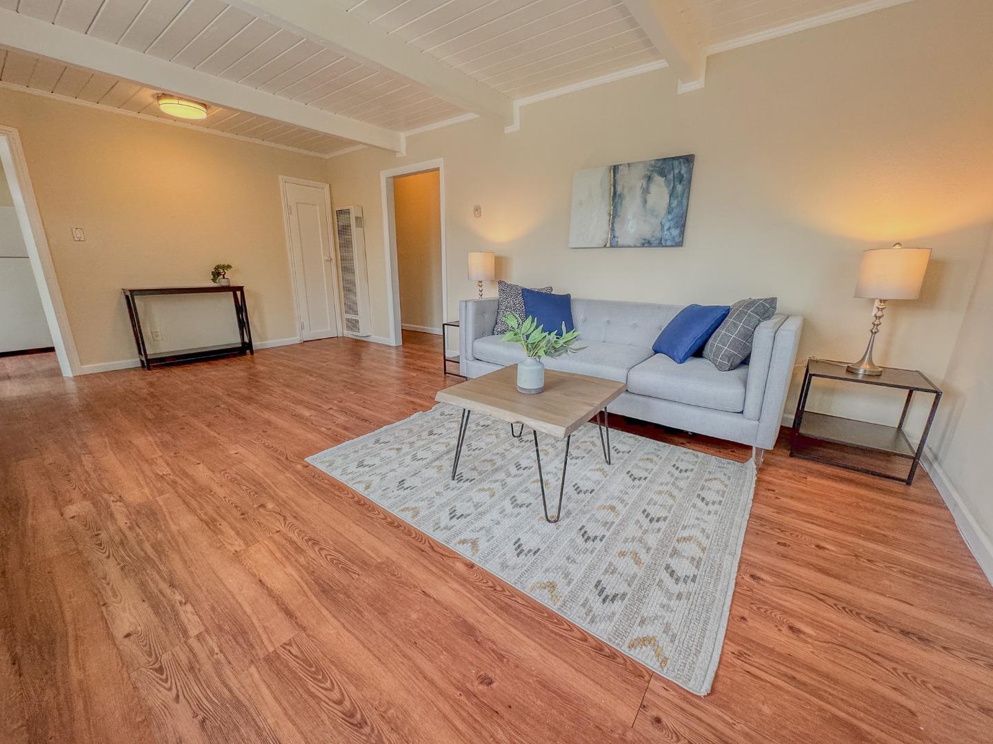 Detail Gallery Image 6 of 26 For 10314 Chrisland Ct, San Jose,  CA 95127 - 3 Beds | 1 Baths