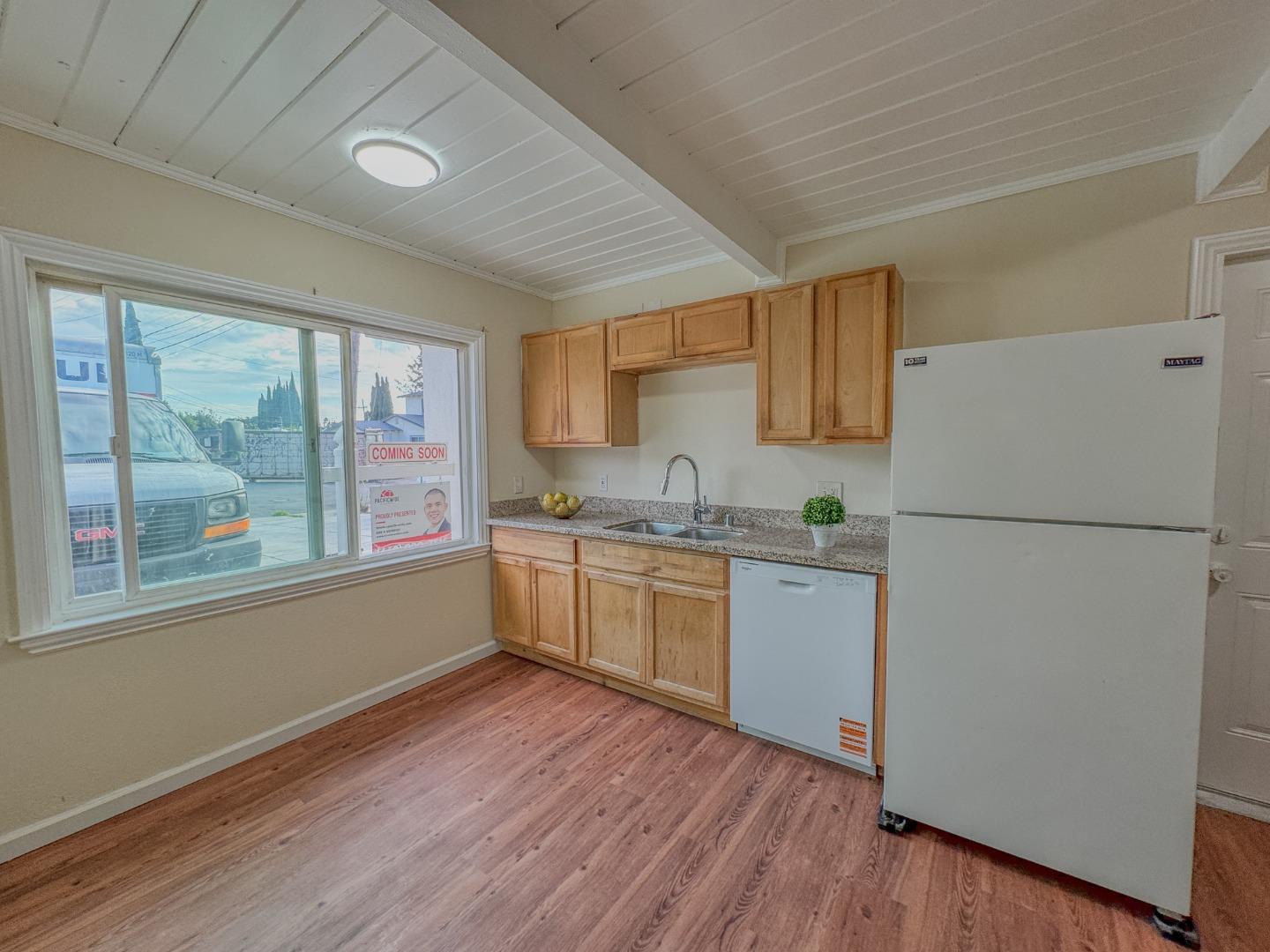 Detail Gallery Image 7 of 26 For 10314 Chrisland Ct, San Jose,  CA 95127 - 3 Beds | 1 Baths