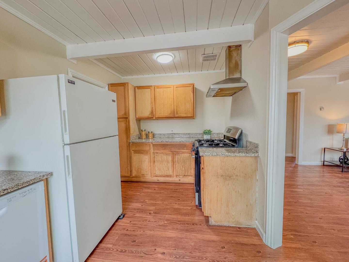 Detail Gallery Image 9 of 26 For 10314 Chrisland Ct, San Jose,  CA 95127 - 3 Beds | 1 Baths