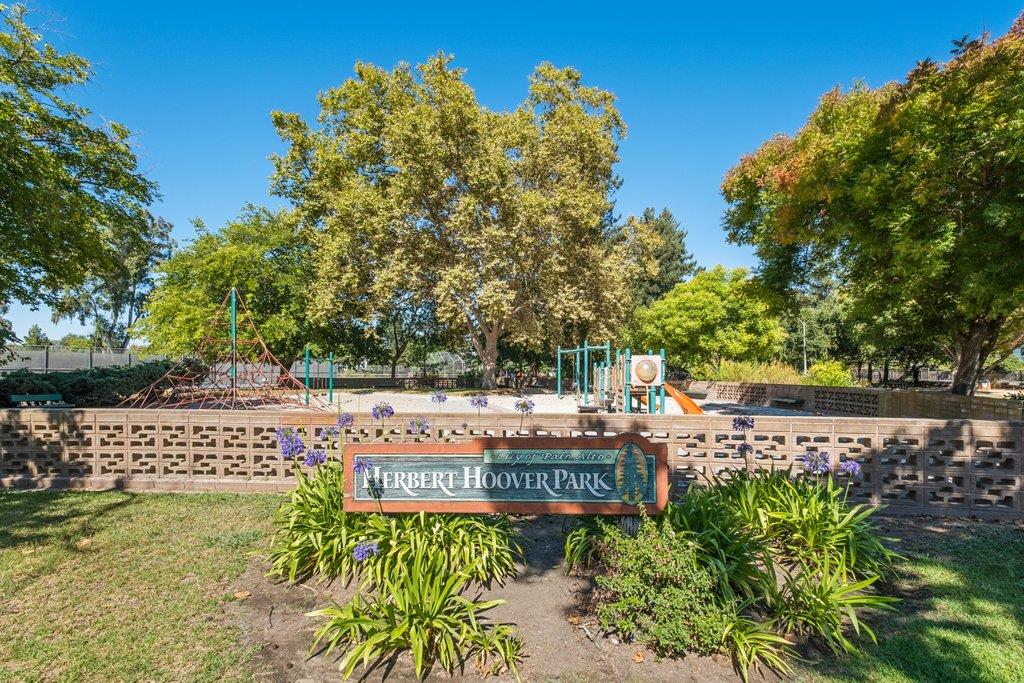 Detail Gallery Image 13 of 32 For 628 Colorado Ave, Palo Alto,  CA 94306 - – Beds | – Baths