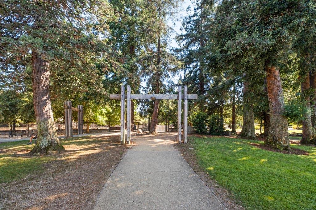 Detail Gallery Image 14 of 32 For 628 Colorado Ave, Palo Alto,  CA 94306 - – Beds | – Baths