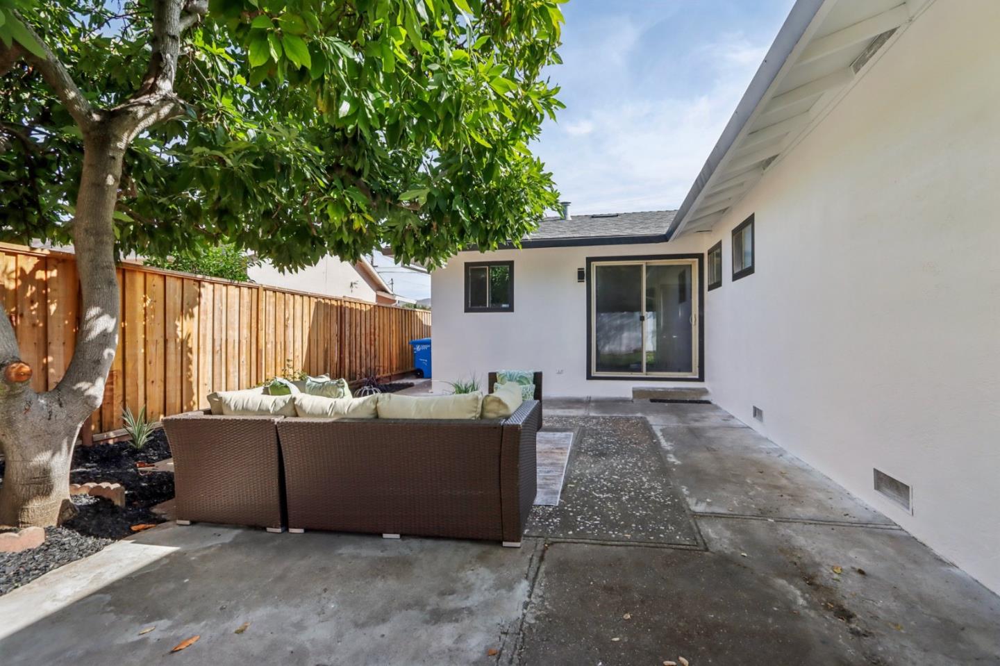 Detail Gallery Image 26 of 40 For 33359 University Dr, Union City,  CA 94587 - 4 Beds | 2 Baths