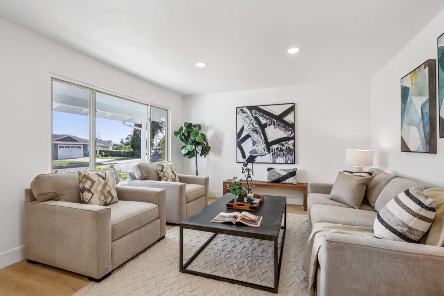 Detail Gallery Image 9 of 40 For 33359 University Dr, Union City,  CA 94587 - 4 Beds | 2 Baths