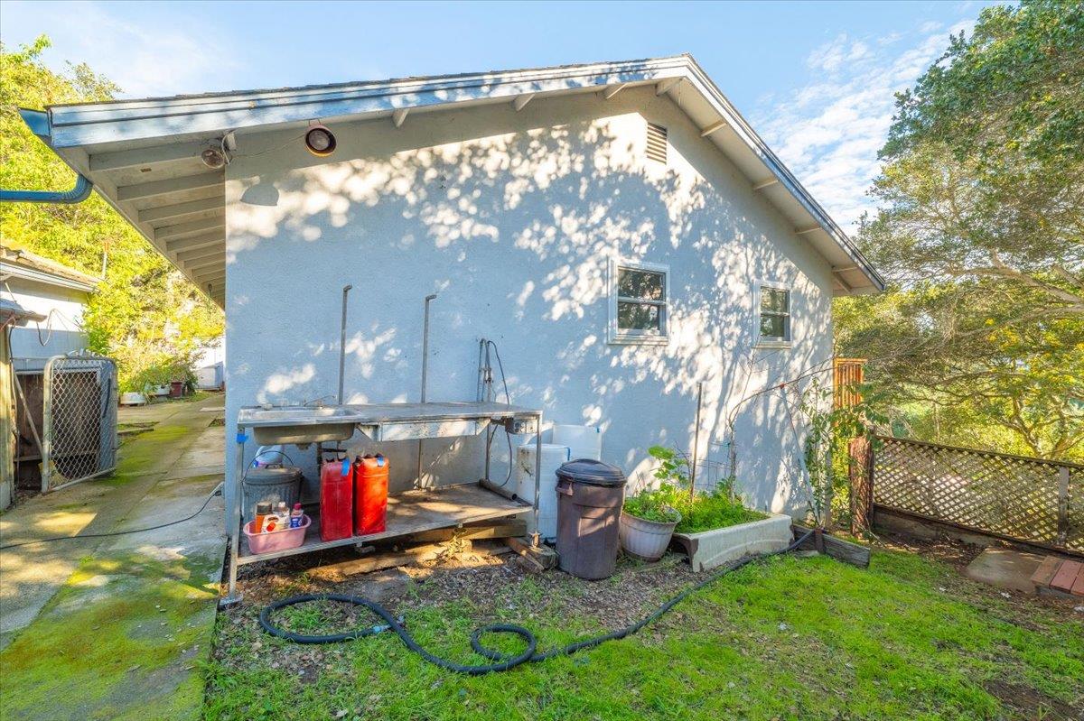 Detail Gallery Image 40 of 56 For 18117 Berta Canyon Rd, Salinas,  CA 93907 - 3 Beds | 2 Baths