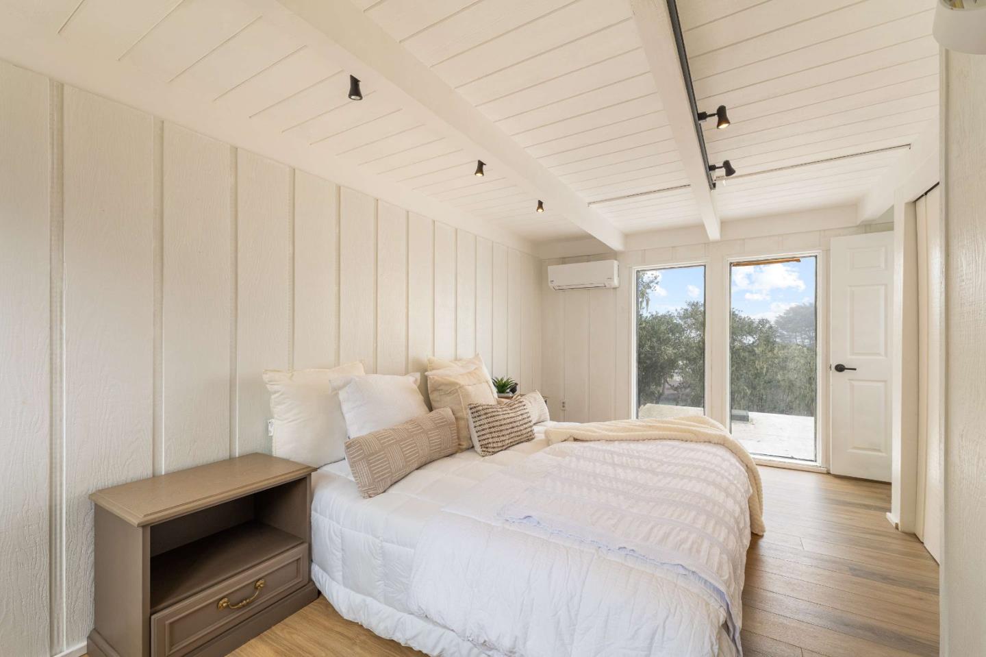 Detail Gallery Image 35 of 58 For 1207 Presidio Blvd, Pacific Grove,  CA 93950 - 5 Beds | 2 Baths