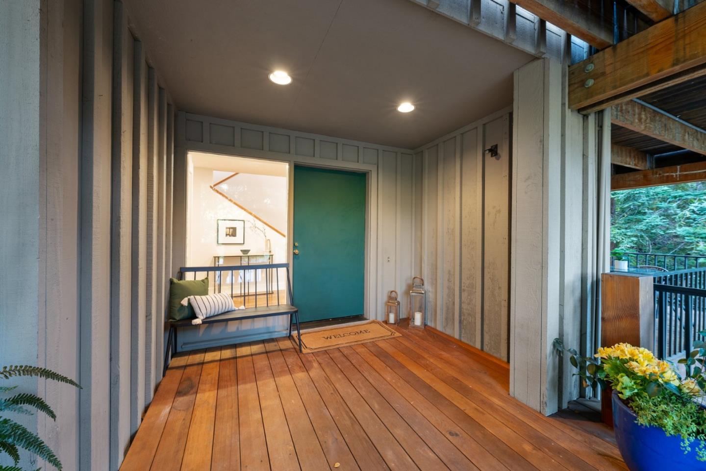 Detail Gallery Image 6 of 72 For 21 Valley Oak St, Portola Valley,  CA 94028 - 4 Beds | 3/1 Baths