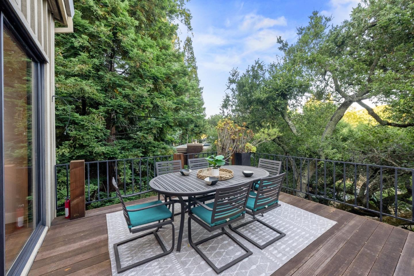 Detail Gallery Image 64 of 72 For 21 Valley Oak St, Portola Valley,  CA 94028 - 4 Beds | 3/1 Baths