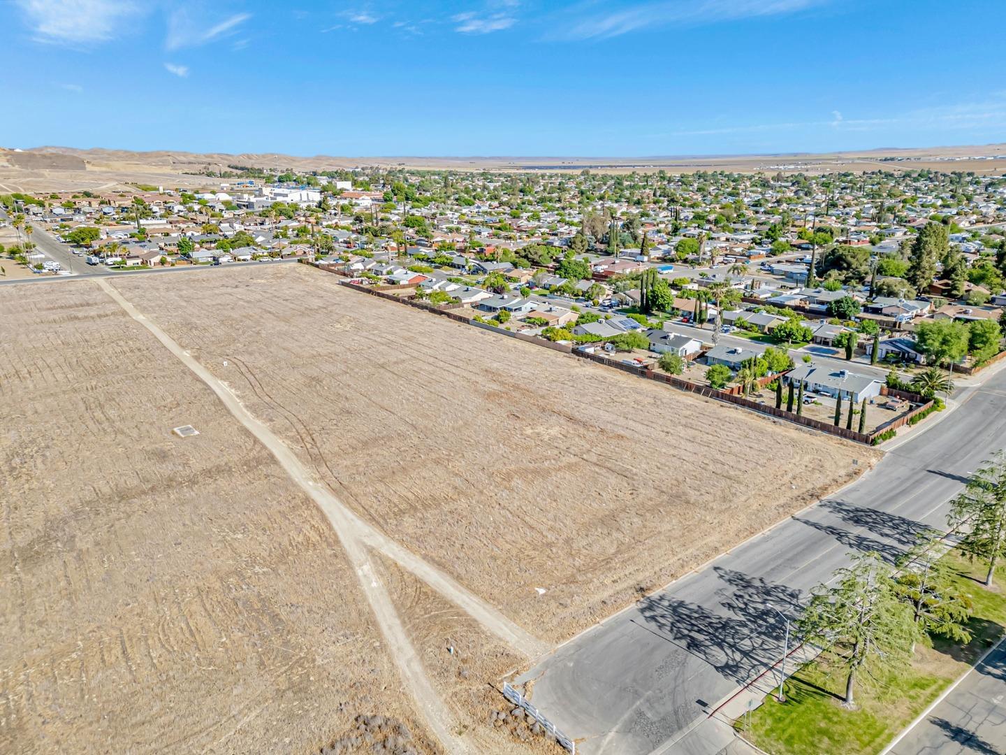 Detail Gallery Image 11 of 24 For 101 Amador St, Avenal,  CA 93204 - – Beds | – Baths