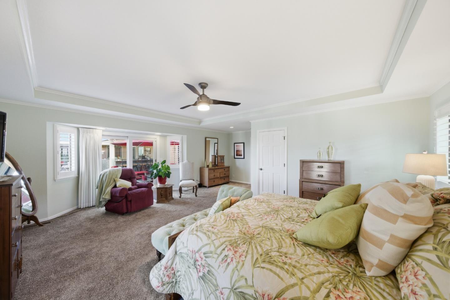 Detail Gallery Image 20 of 45 For 733 Temescal Way, Redwood City,  CA 94062 - 5 Beds | 3/1 Baths