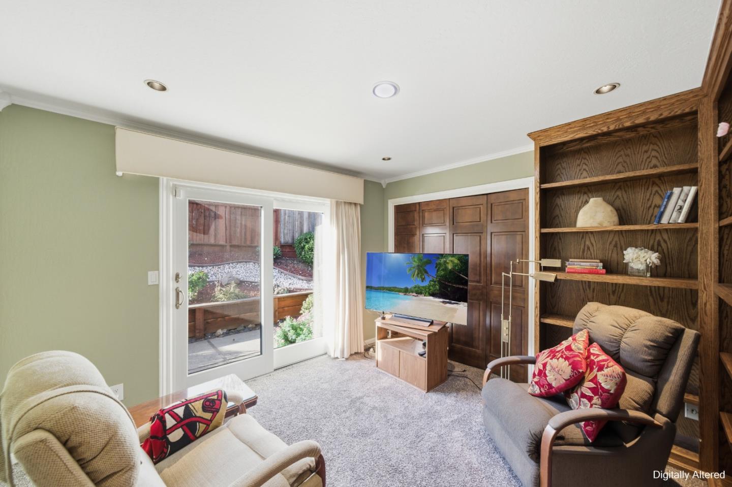 Detail Gallery Image 25 of 45 For 733 Temescal Way, Redwood City,  CA 94062 - 5 Beds | 3/1 Baths