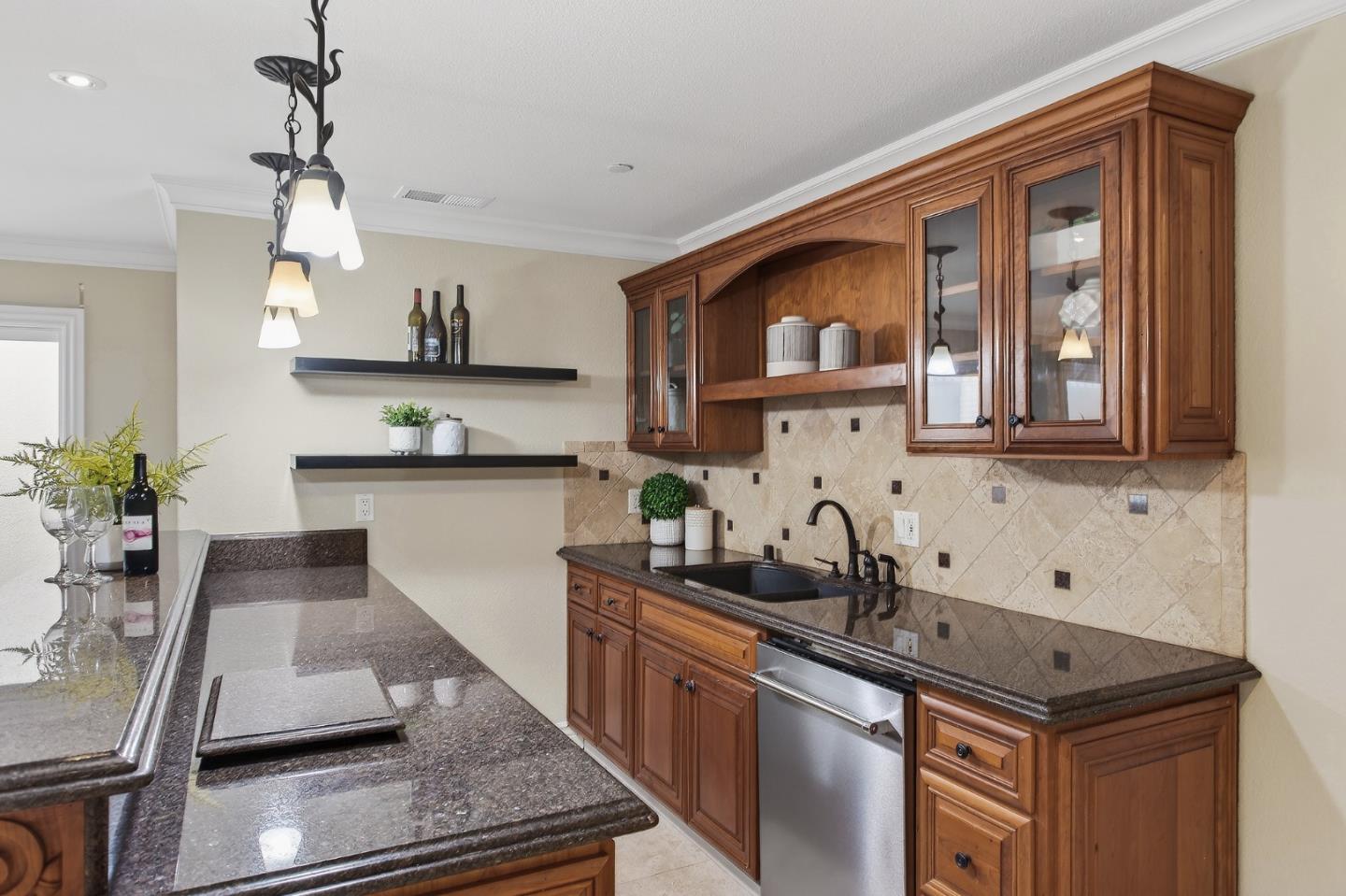 Detail Gallery Image 15 of 40 For 13324 Carrick Ave, Saratoga,  CA 95070 - 5 Beds | 4/1 Baths