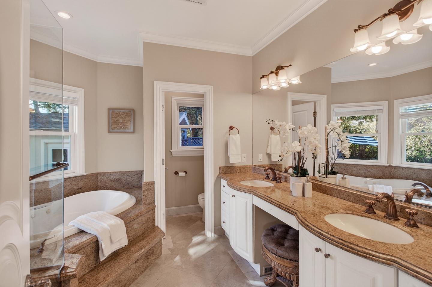 Detail Gallery Image 19 of 40 For 13324 Carrick Ave, Saratoga,  CA 95070 - 5 Beds | 4/1 Baths