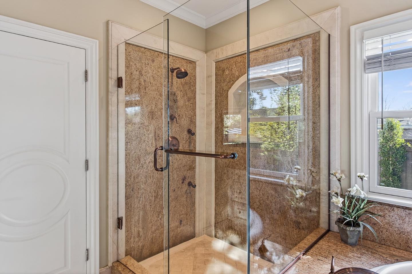 Detail Gallery Image 21 of 40 For 13324 Carrick Ave, Saratoga,  CA 95070 - 5 Beds | 4/1 Baths