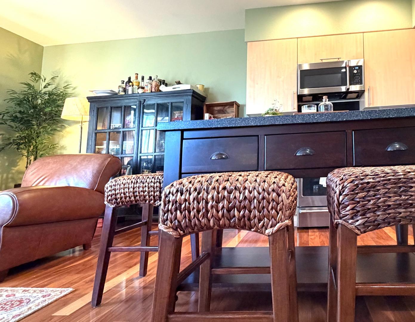 Detail Gallery Image 6 of 47 For 88 Bush St #3163,  San Jose,  CA 95126 - 1 Beds | 2 Baths