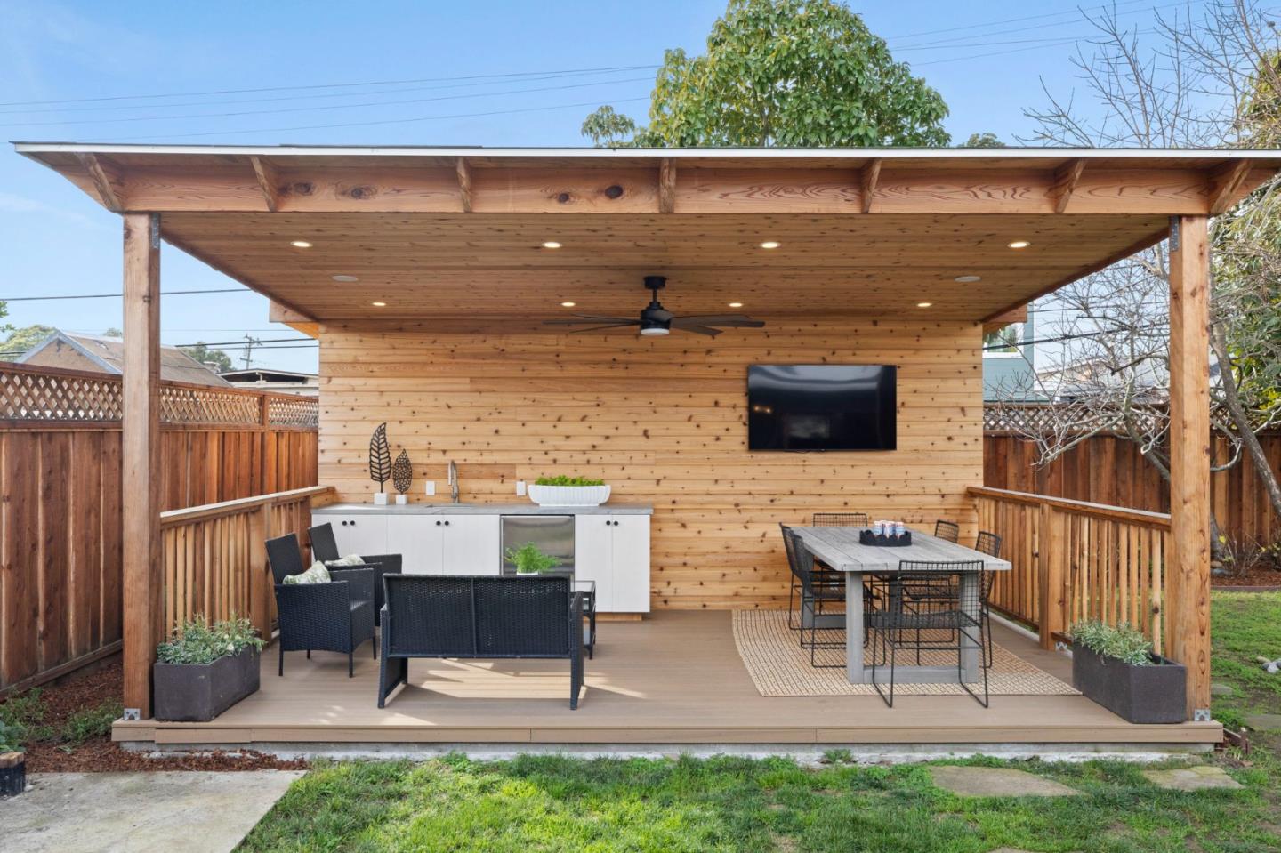 Detail Gallery Image 25 of 30 For 808 Kathryne Ave, San Mateo,  CA 94401 - 2 Beds | 1 Baths