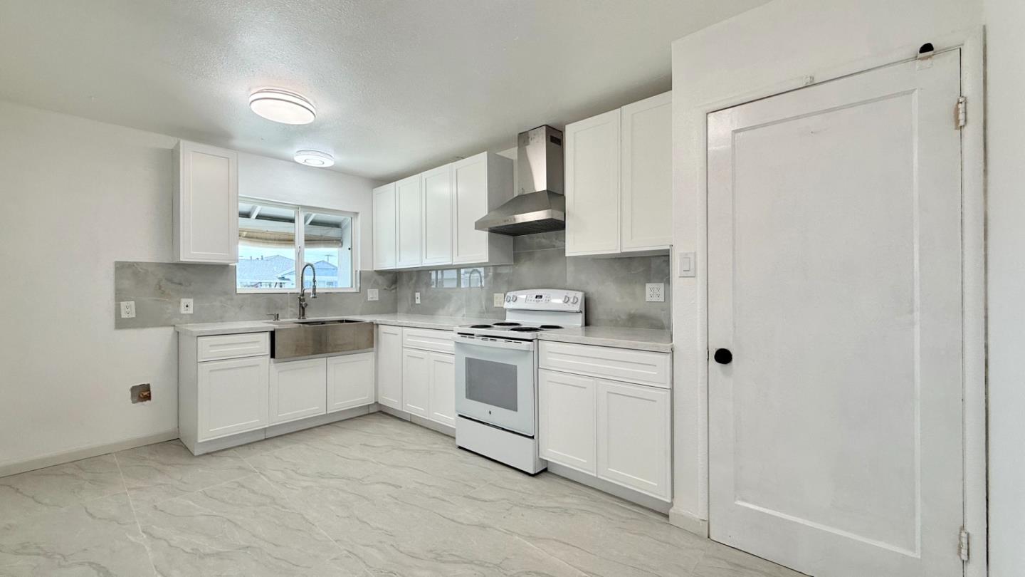 Detail Gallery Image 11 of 45 For 1367 Hubbard Ave, San Leandro,  CA 94579 - – Beds | – Baths