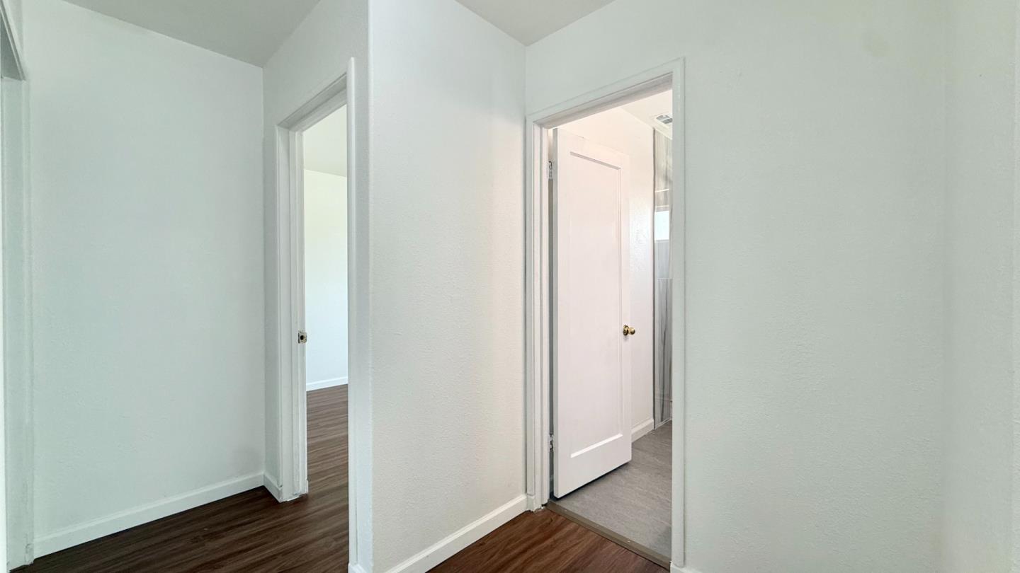 Detail Gallery Image 14 of 45 For 1367 Hubbard Ave, San Leandro,  CA 94579 - – Beds | – Baths