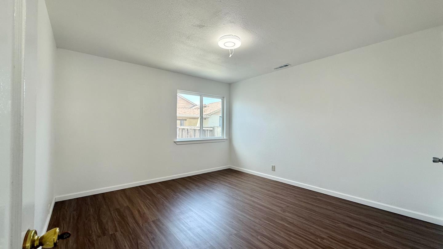 Detail Gallery Image 19 of 45 For 1367 Hubbard Ave, San Leandro,  CA 94579 - – Beds | – Baths