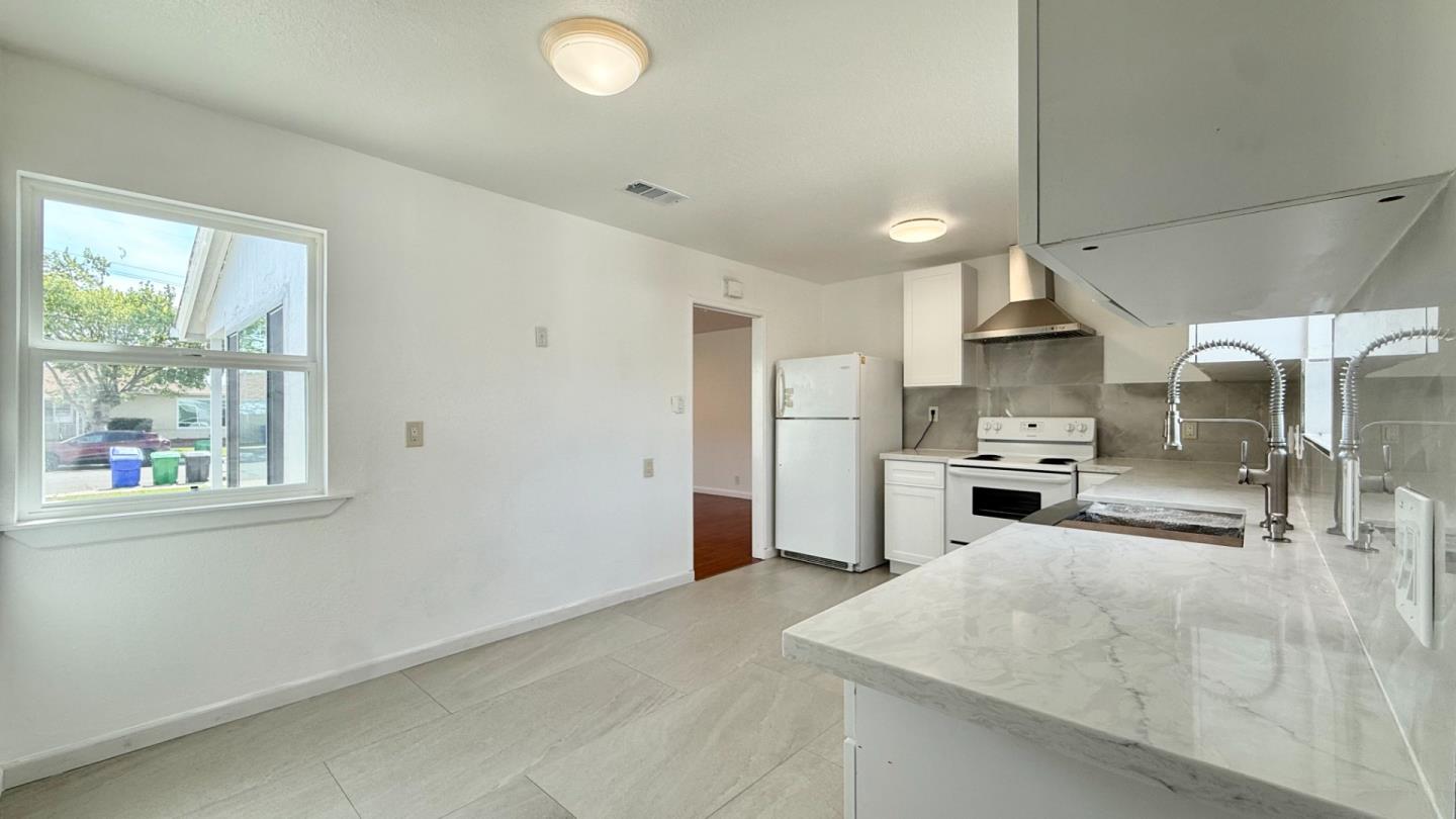 Detail Gallery Image 33 of 45 For 1367 Hubbard Ave, San Leandro,  CA 94579 - – Beds | – Baths