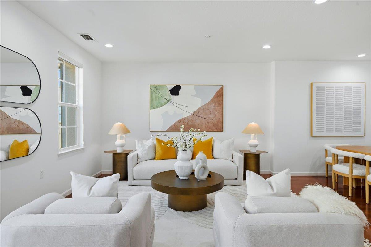 Detail Gallery Image 10 of 76 For 212 Boston Fern Cmn, Fremont,  CA 94539 - 4 Beds | 2/1 Baths