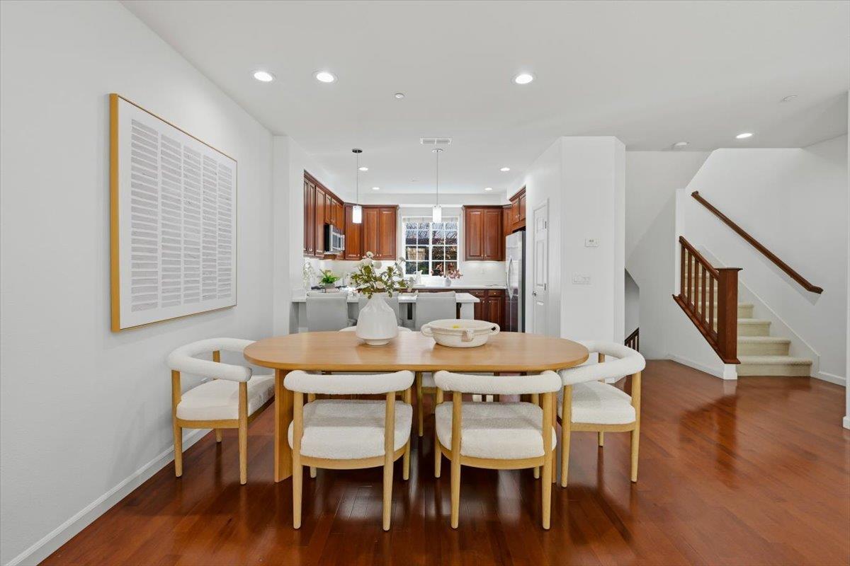 Detail Gallery Image 16 of 76 For 212 Boston Fern Cmn, Fremont,  CA 94539 - 4 Beds | 2/1 Baths