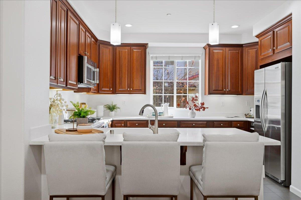 Detail Gallery Image 30 of 76 For 212 Boston Fern Cmn, Fremont,  CA 94539 - 4 Beds | 2/1 Baths