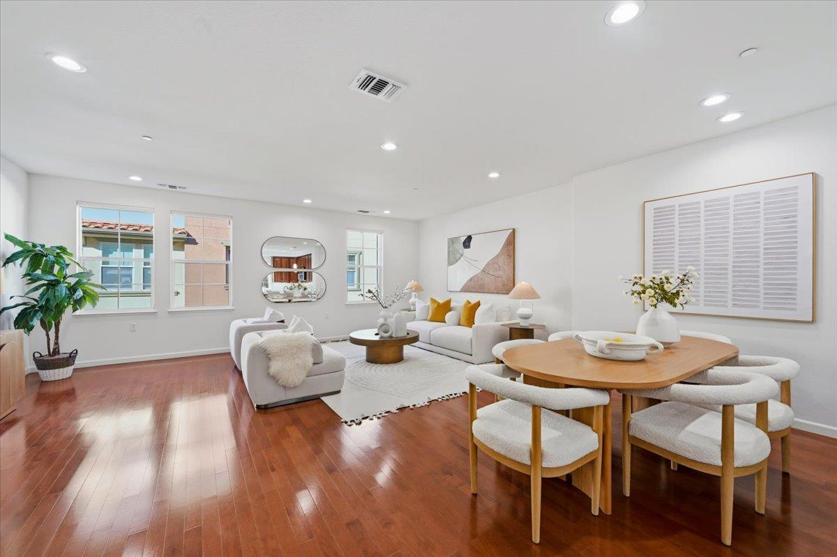 Detail Gallery Image 6 of 76 For 212 Boston Fern Cmn, Fremont,  CA 94539 - 4 Beds | 2/1 Baths