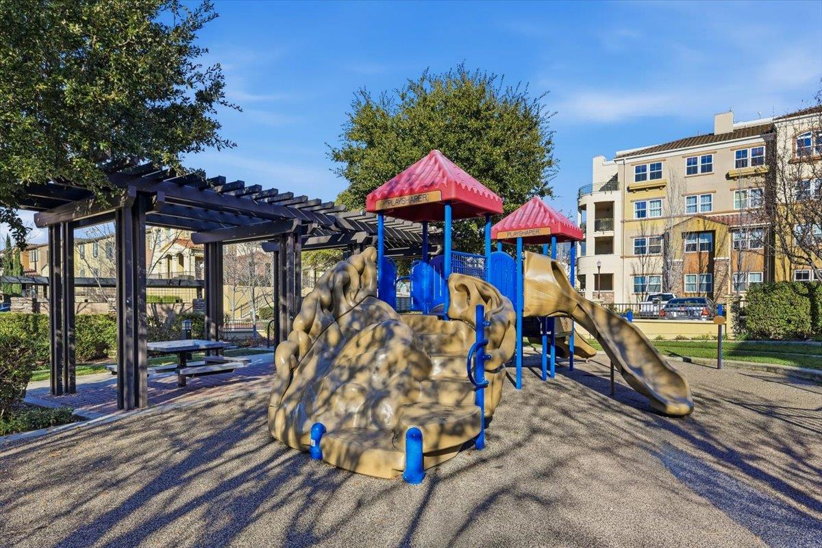 Detail Gallery Image 67 of 76 For 212 Boston Fern Cmn, Fremont,  CA 94539 - 4 Beds | 2/1 Baths