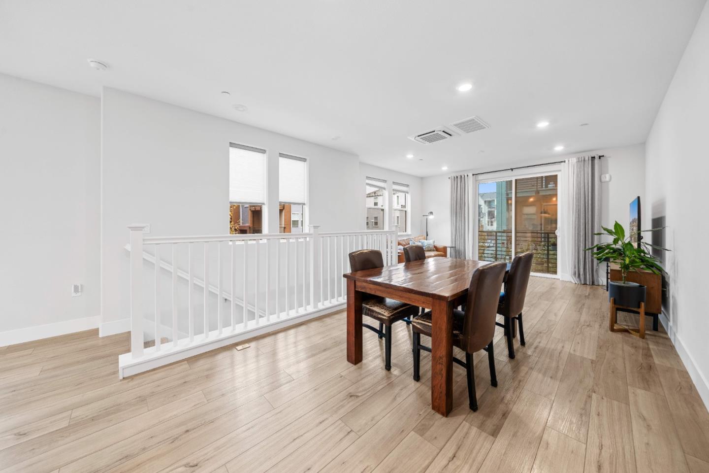 Photo #12: ML82031890 Listing: Photo #12