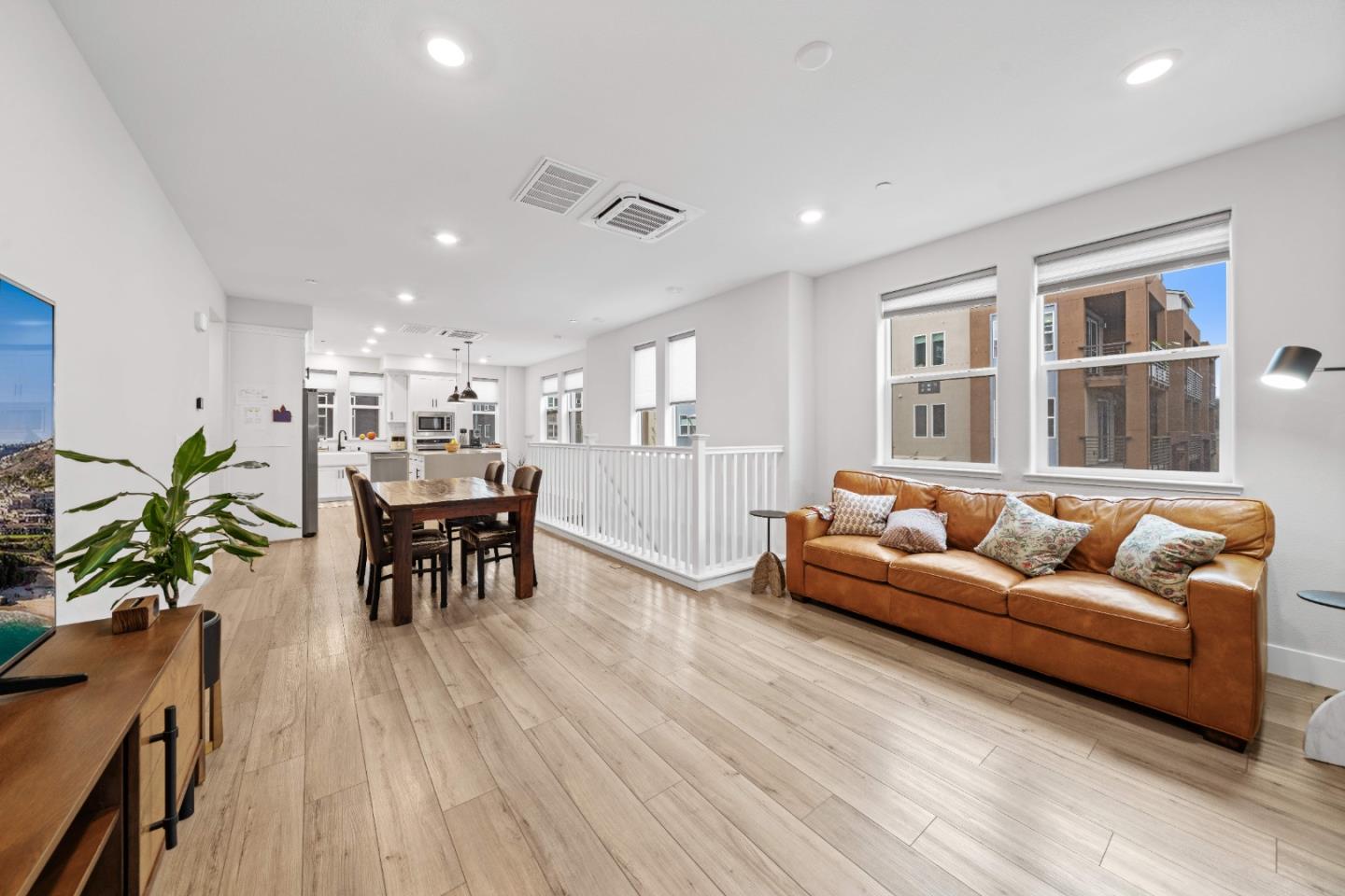 Photo #16: ML82031890 Listing: Photo #16