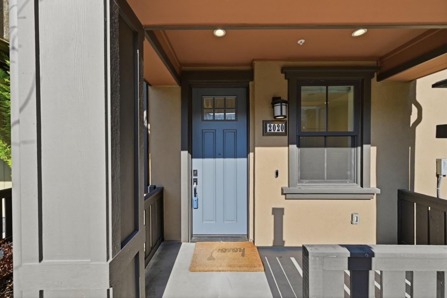 Detail Gallery Image 3 of 110 For 2020 Thea Cir, Mountain View,  CA 94043 - 3 Beds | 3/1 Baths