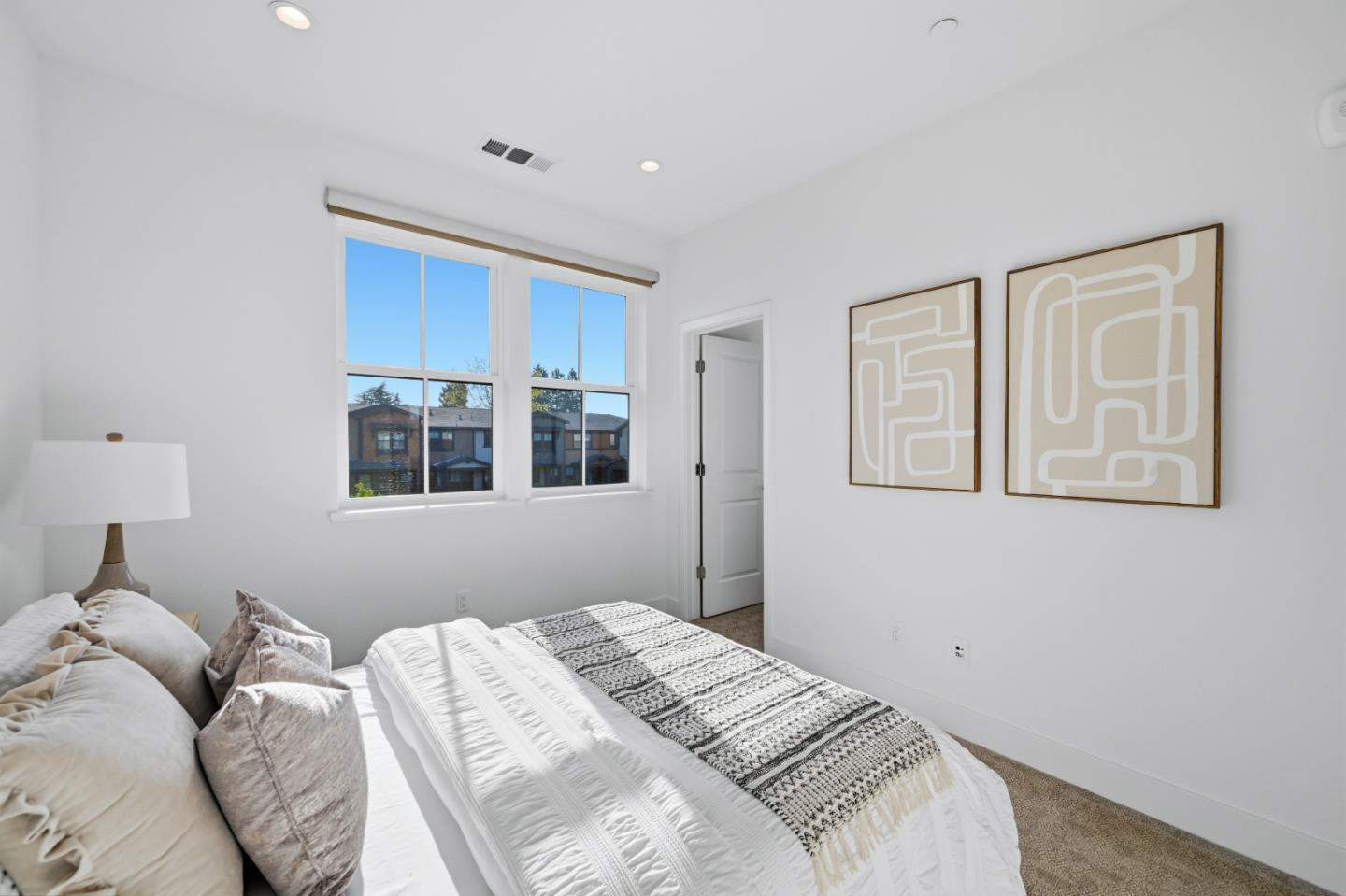 Detail Gallery Image 46 of 110 For 2020 Thea Cir, Mountain View,  CA 94043 - 3 Beds | 3/1 Baths