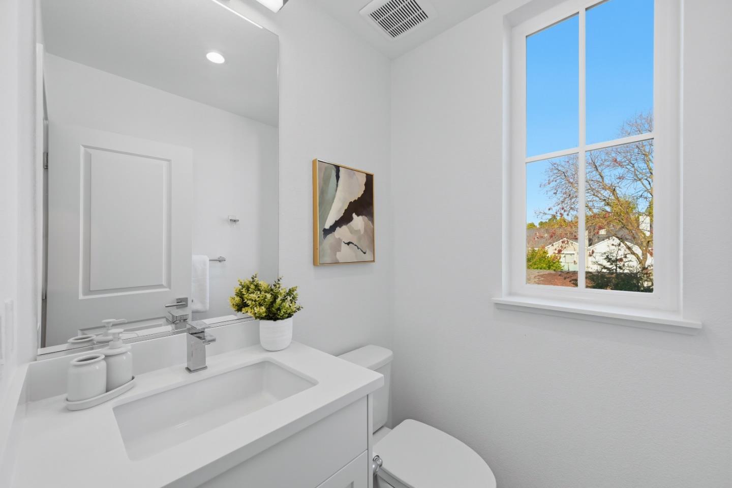 Detail Gallery Image 53 of 110 For 2020 Thea Cir, Mountain View,  CA 94043 - 3 Beds | 3/1 Baths