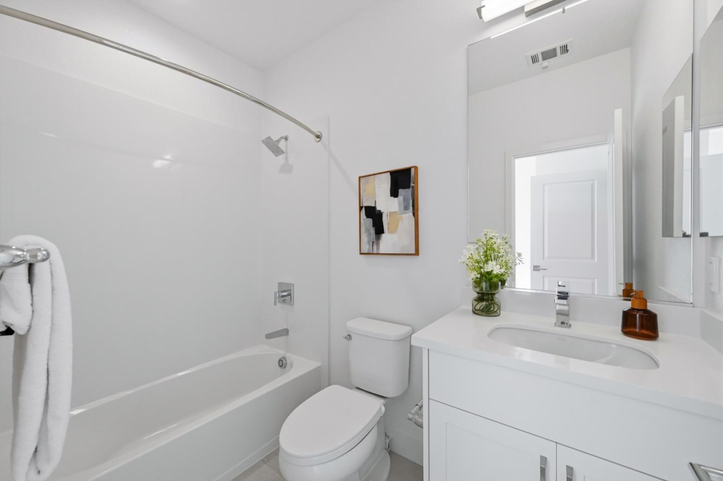 Detail Gallery Image 64 of 110 For 2020 Thea Cir, Mountain View,  CA 94043 - 3 Beds | 3/1 Baths