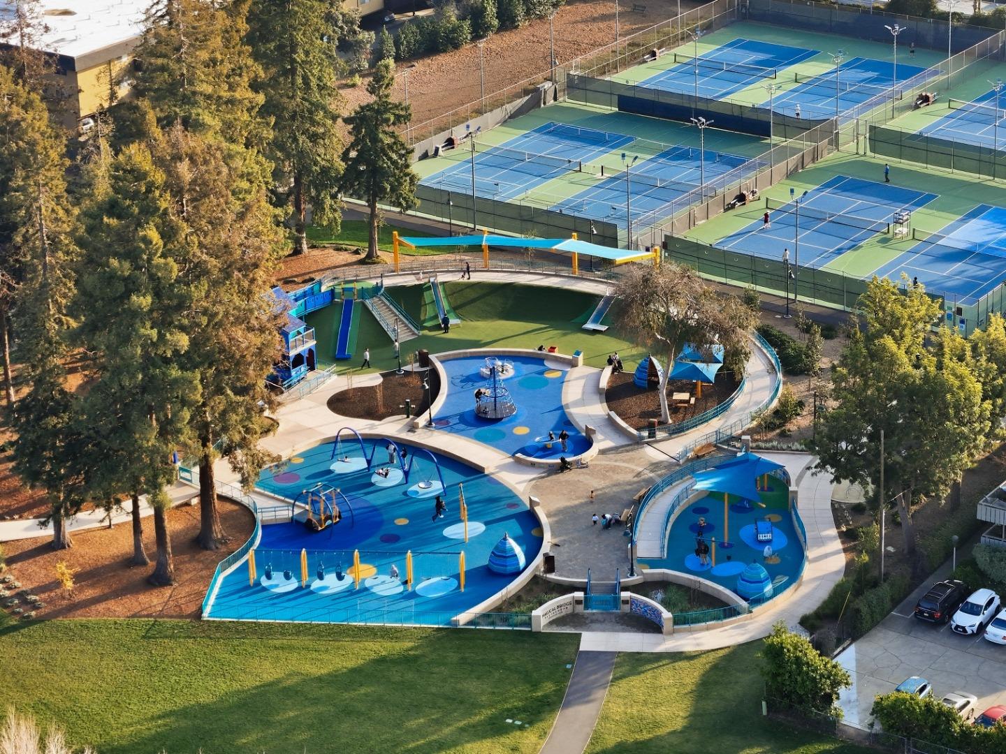 Detail Gallery Image 86 of 110 For 2020 Thea Cir, Mountain View,  CA 94043 - 3 Beds | 3/1 Baths