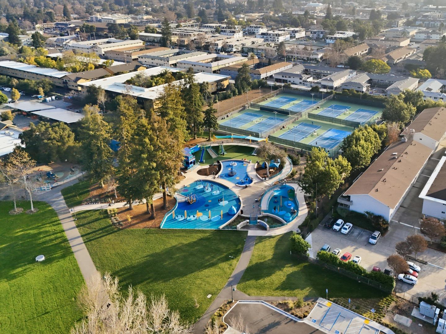 Detail Gallery Image 87 of 110 For 2020 Thea Cir, Mountain View,  CA 94043 - 3 Beds | 3/1 Baths