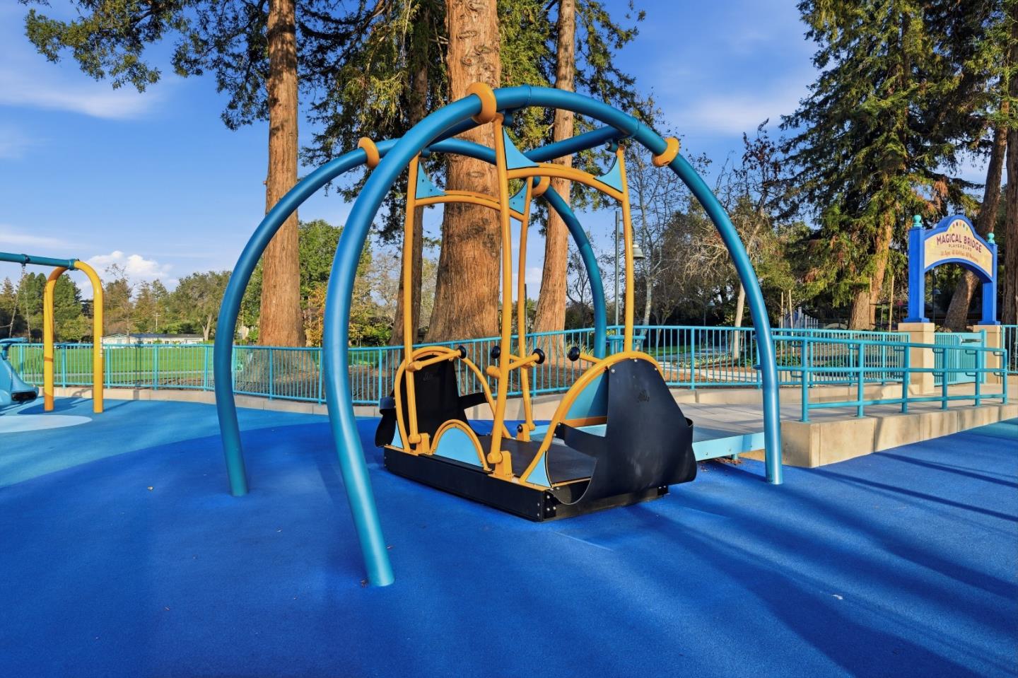 Detail Gallery Image 92 of 110 For 2020 Thea Cir, Mountain View,  CA 94043 - 3 Beds | 3/1 Baths