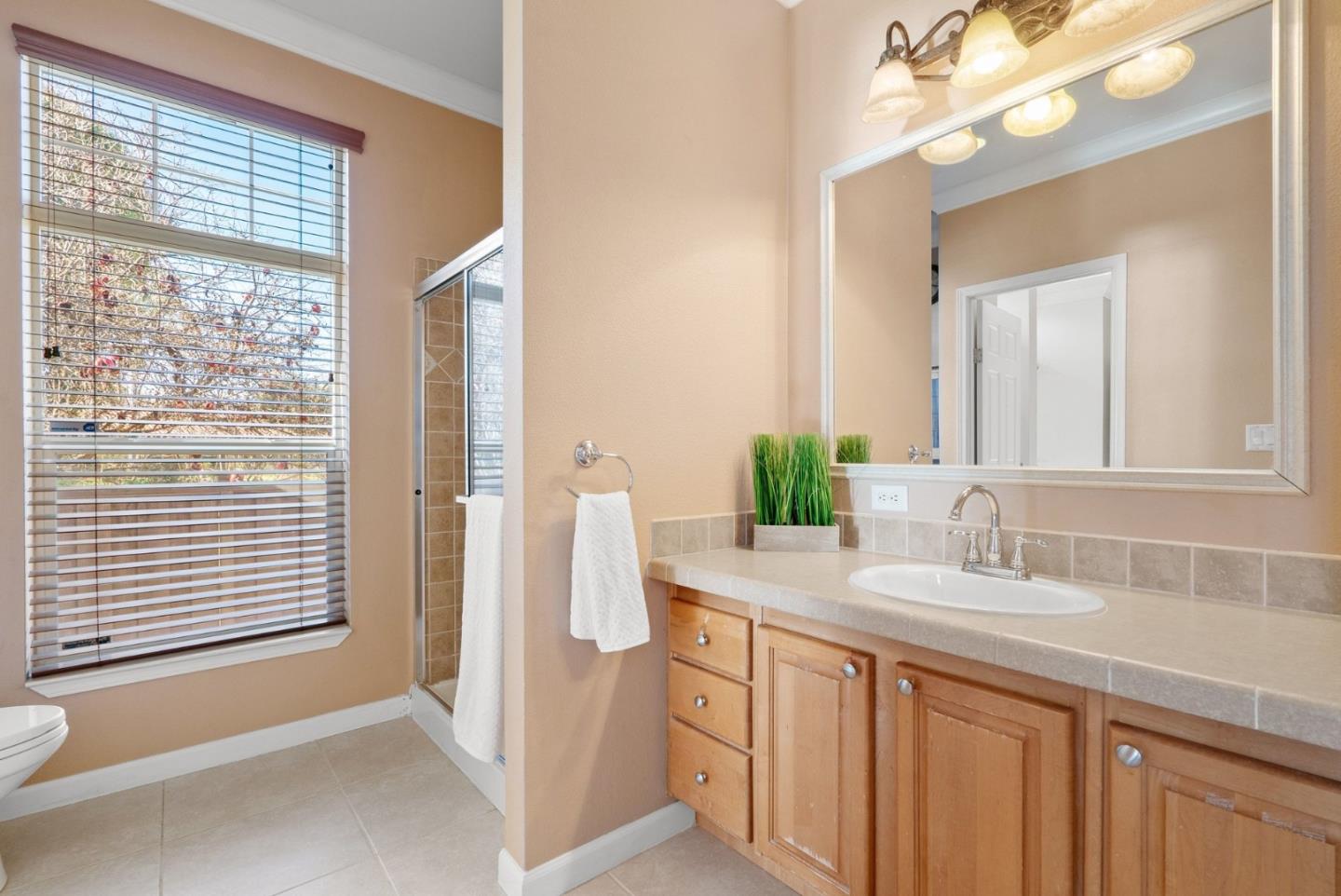 Detail Gallery Image 35 of 65 For 1225 Vienna Dr #375,  Sunnyvale,  CA 94089 - 3 Beds | 3 Baths