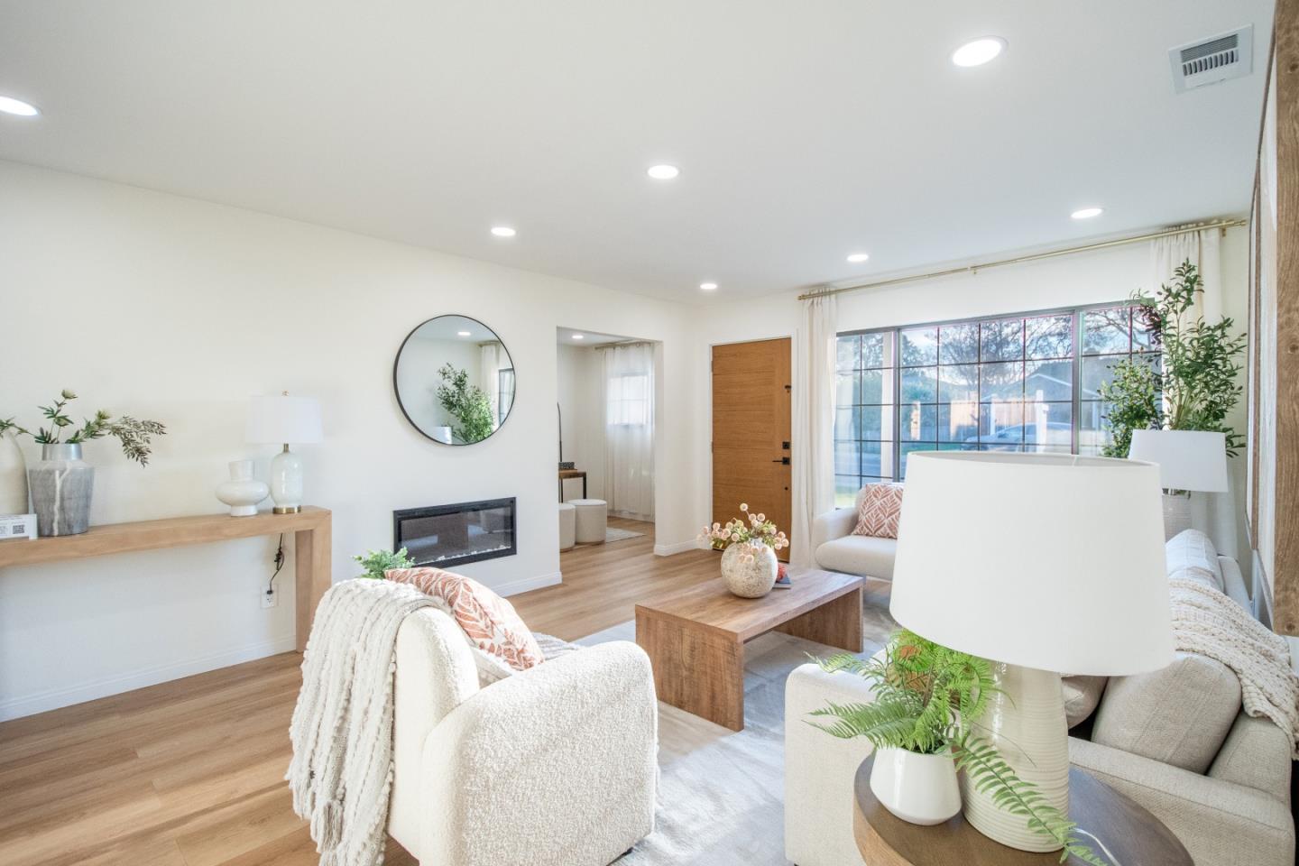 Detail Gallery Image 11 of 76 For 765 Enright Ave, Santa Clara,  CA 95050 - 3 Beds | 1/1 Baths