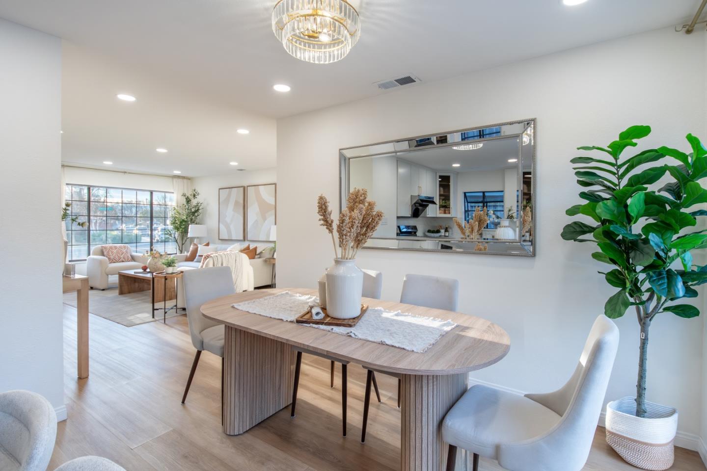 Detail Gallery Image 16 of 76 For 765 Enright Ave, Santa Clara,  CA 95050 - 3 Beds | 1/1 Baths