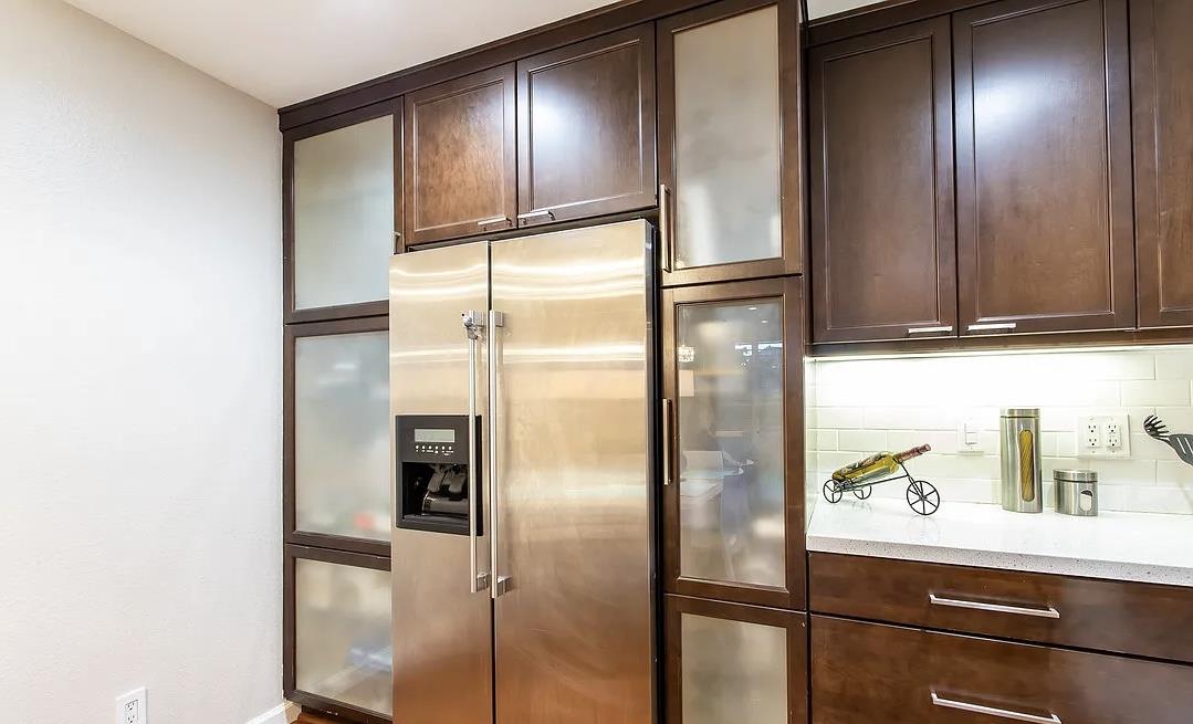 Detail Gallery Image 2 of 23 For 8530 Holloway Dr, West Hollywood,  CA 90069 - 1 Beds | 1 Baths