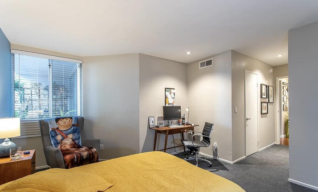 Detail Gallery Image 4 of 23 For 8530 Holloway Dr, West Hollywood,  CA 90069 - 1 Beds | 1 Baths