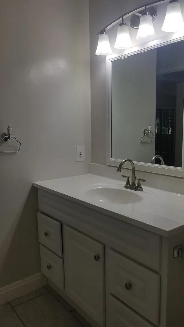 Detail Gallery Image 8 of 13 For 6225 Canterbury Dr, Culver City,  CA 90230 - 1 Beds | 1 Baths