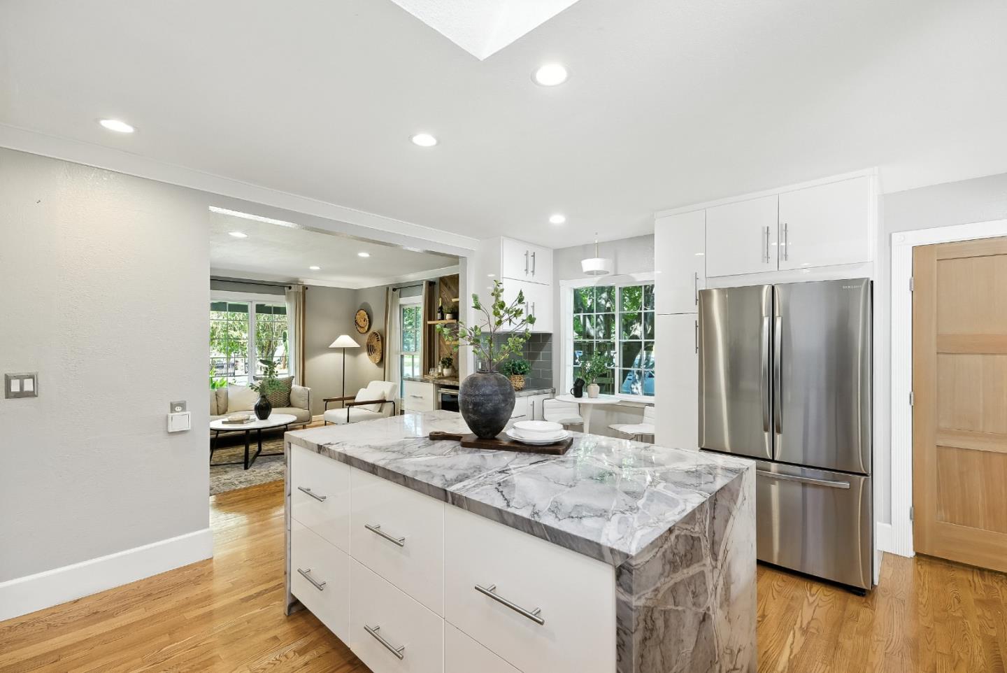 Detail Gallery Image 18 of 73 For 1830 Heatherdale Ave, San Jose,  CA 95126 - 4 Beds | 3 Baths