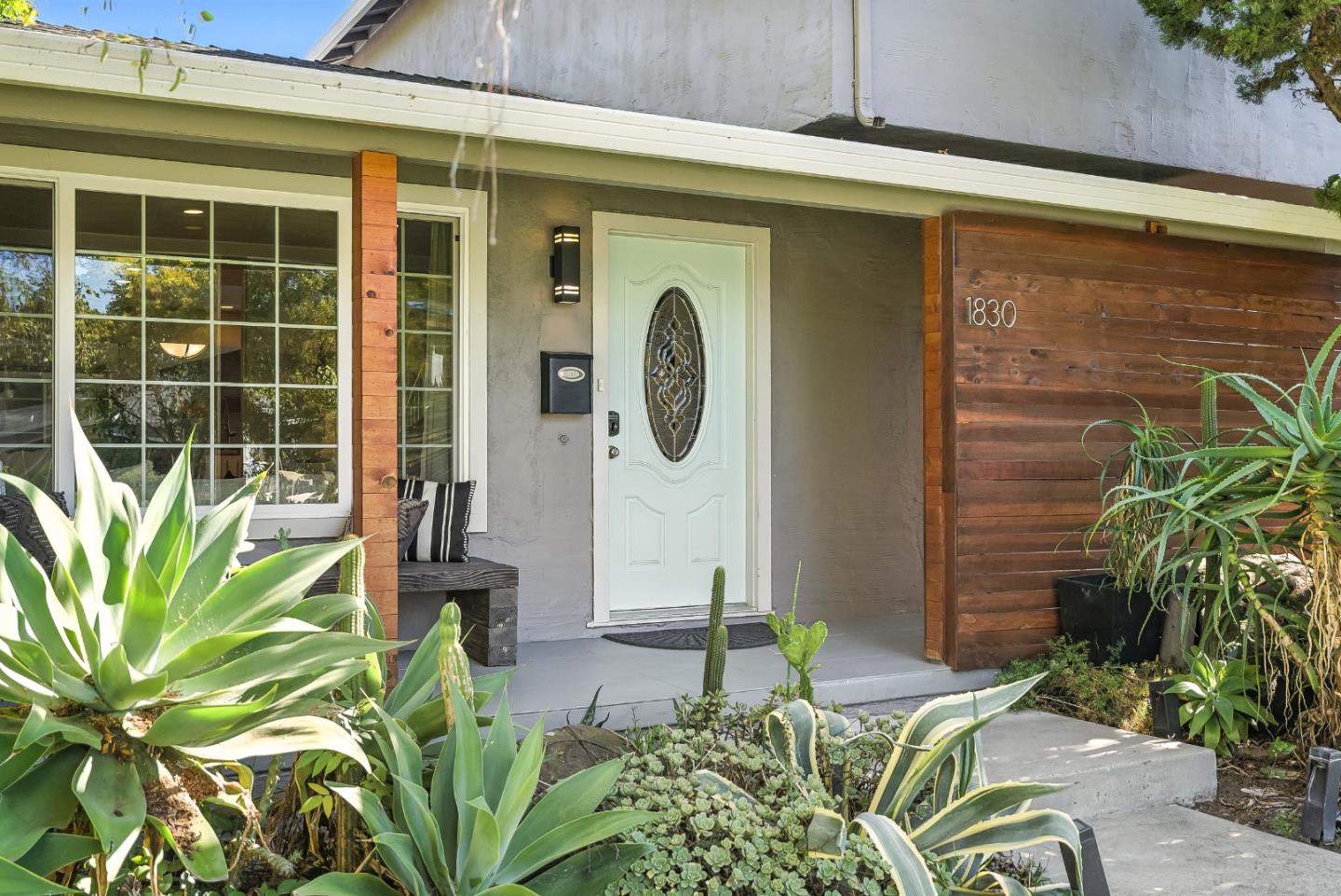 Detail Gallery Image 3 of 73 For 1830 Heatherdale Ave, San Jose,  CA 95126 - 4 Beds | 3 Baths