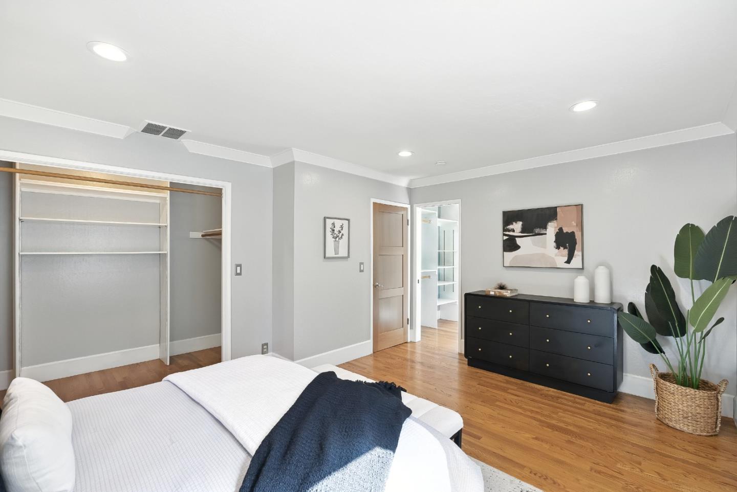 Detail Gallery Image 34 of 73 For 1830 Heatherdale Ave, San Jose,  CA 95126 - 4 Beds | 3 Baths