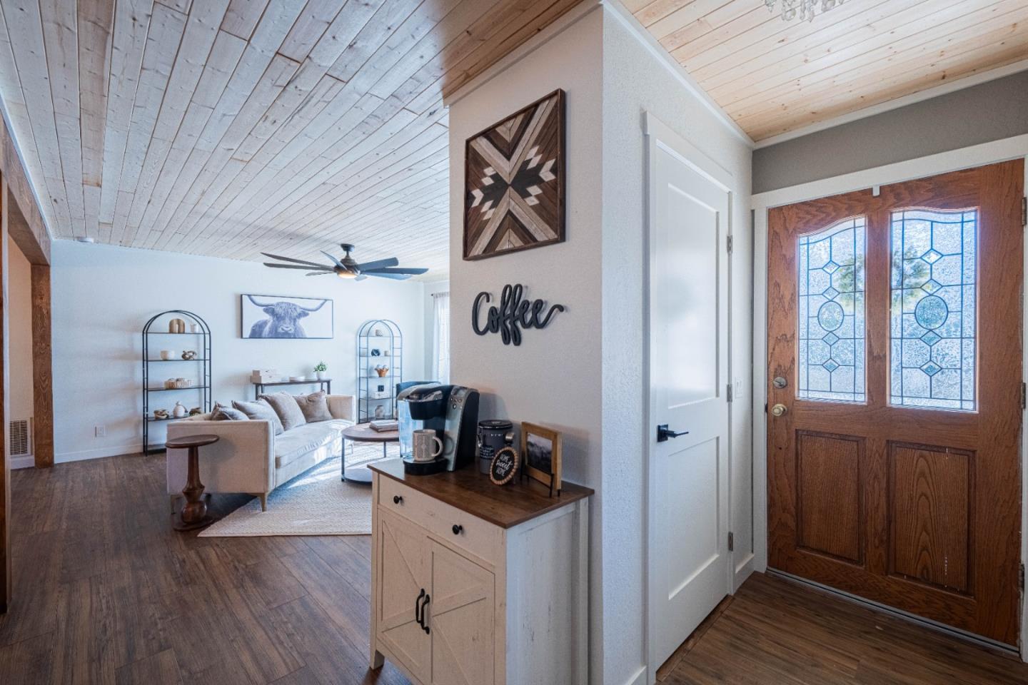 Detail Gallery Image 2 of 42 For 19112 Marjorie Rd, Salinas,  CA 93907 - 3 Beds | 2 Baths