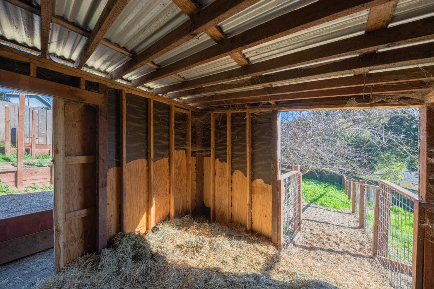 Detail Gallery Image 37 of 42 For 19112 Marjorie Rd, Salinas,  CA 93907 - 3 Beds | 2 Baths